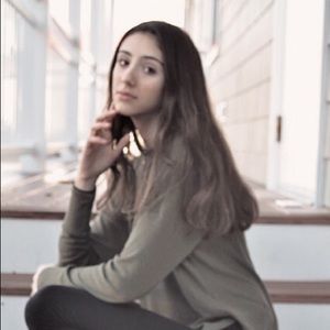 Meet your Posher, Anna